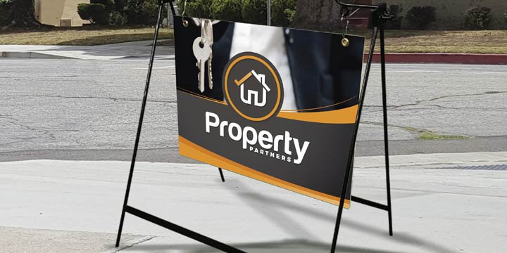 Custom Sidewalk Signs